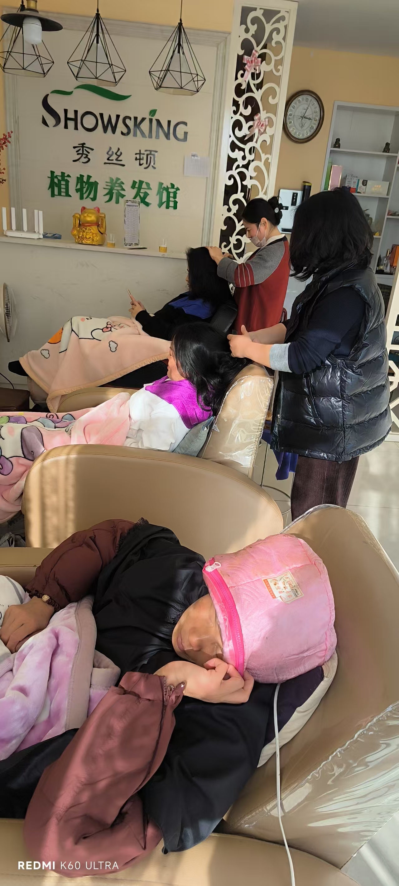 ��˿��ͷ�������ݾ���10���귢չ�Ѿ�����1000��ҵ���ʧ�߶��Ρ����ء���˥�����ѷ��׷�