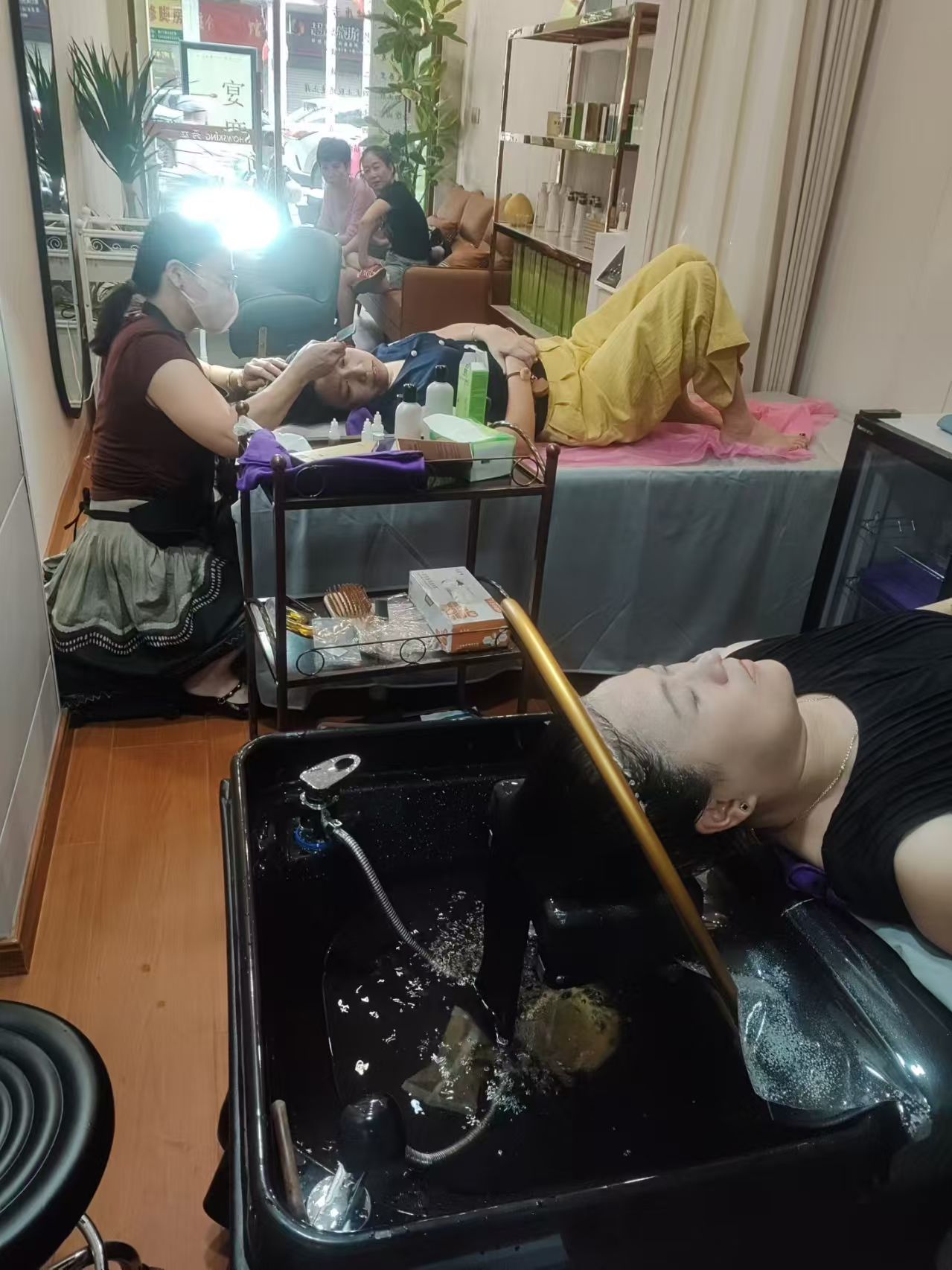 ��˿��ֲ�������������ͷ���������������롣